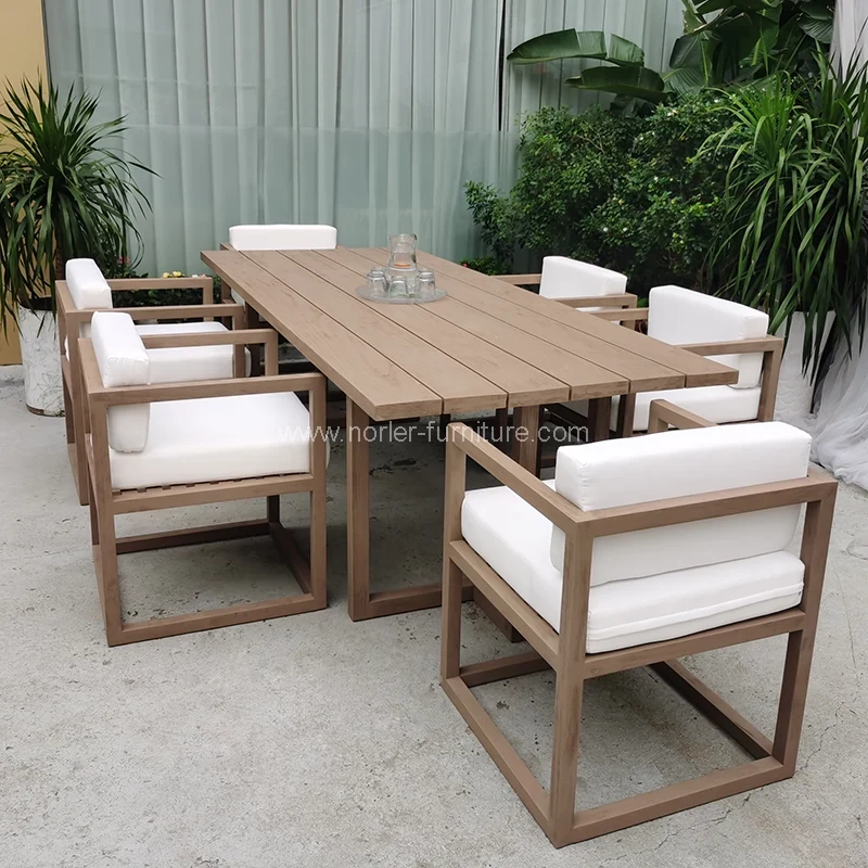 Teak Wood Yemək dəstinizə Teak yağı tətbiq etməlisiniz